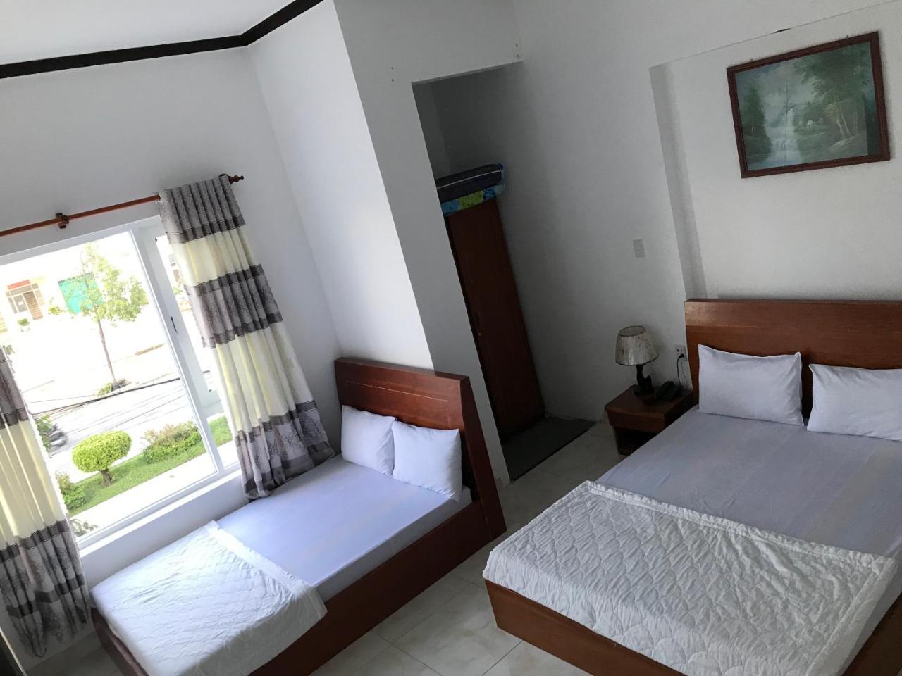 Hotel Hoang Dung Kinh Dinh Exterior foto
