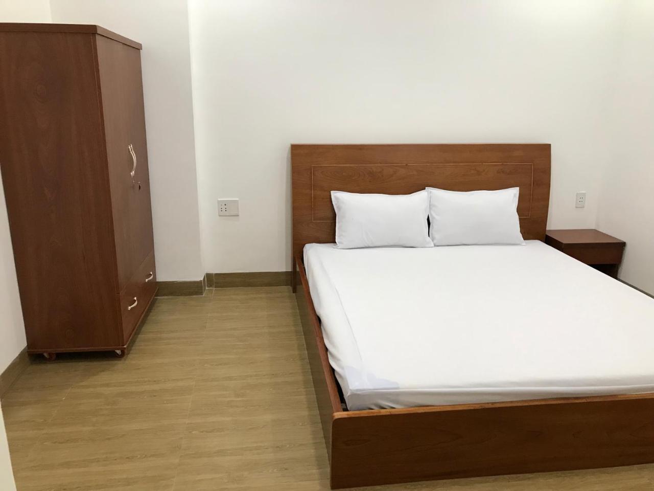 Hotel Hoang Dung Kinh Dinh Exterior foto